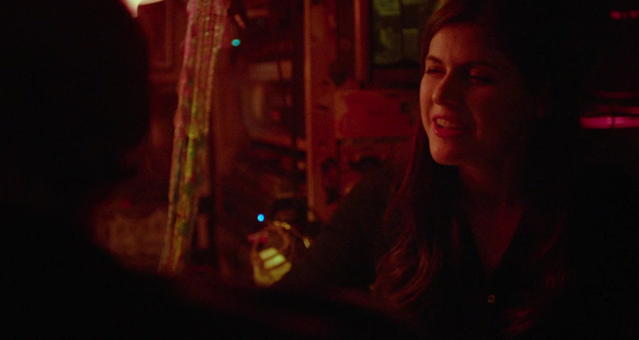 Lost Girls and Love Hotels screenshot 3