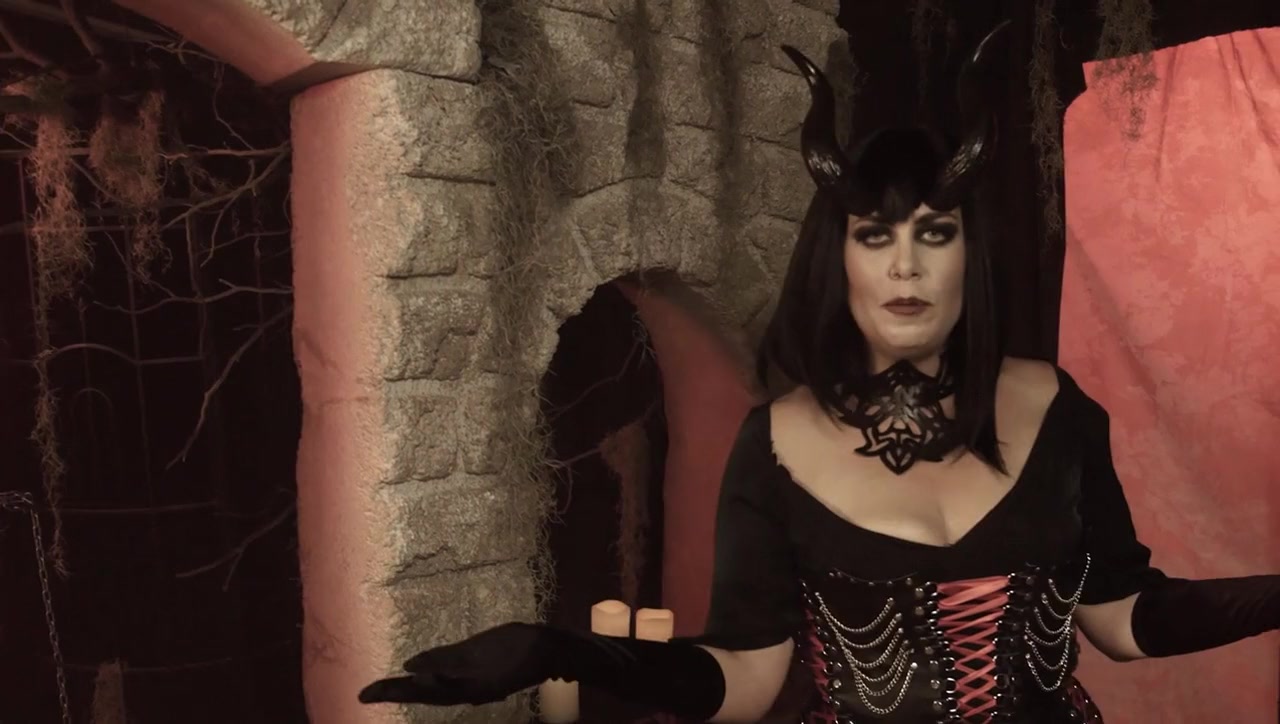 Lady Belladonna's Night Shades screenshot 2