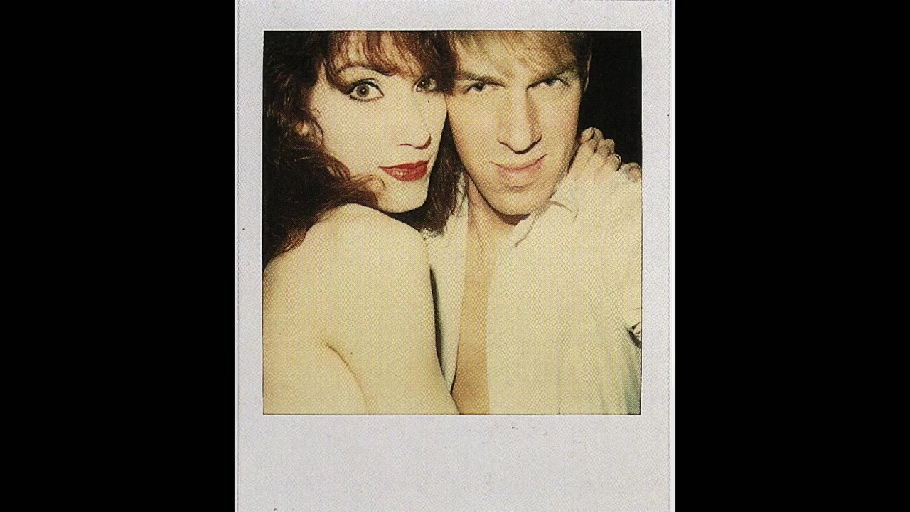 Larger Than Life: The Kevyn Aucoin Story screenshot 3