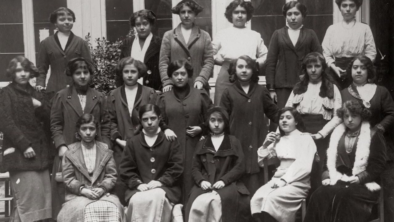 Las maestras de la República screenshot 3