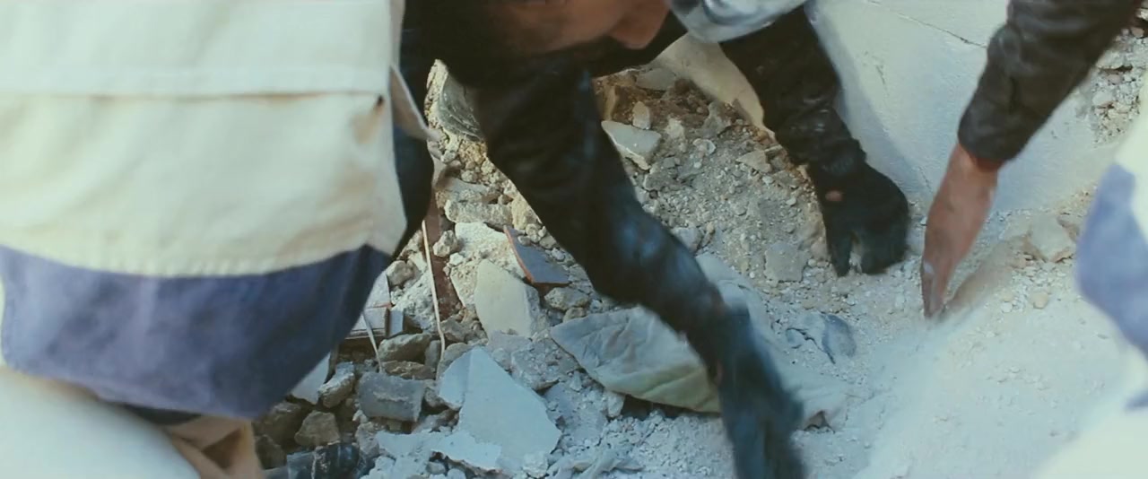 Last Men in Aleppo screenshot 3