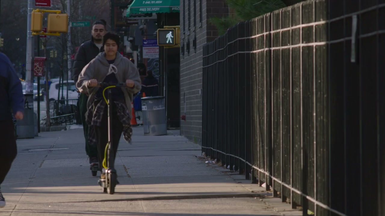 Left Behind screenshot 2