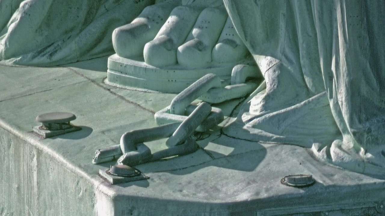 Liberty: Mother of Exiles screenshot 1