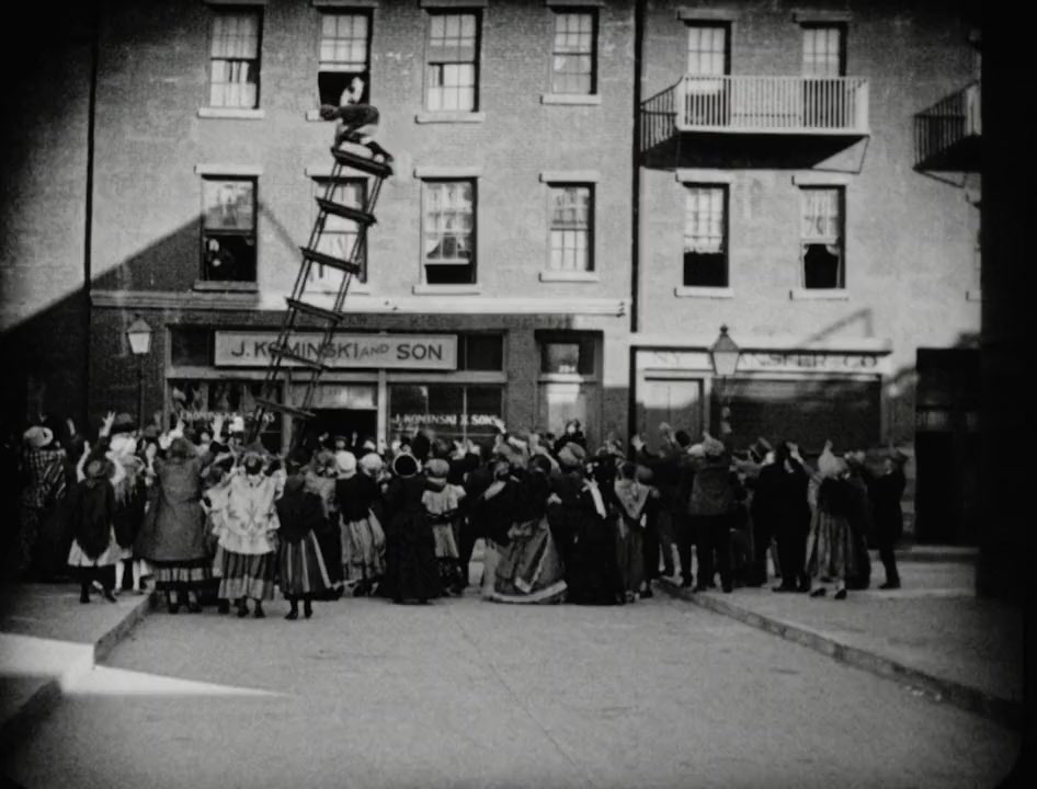 Lights of Old Broadway screenshot 2