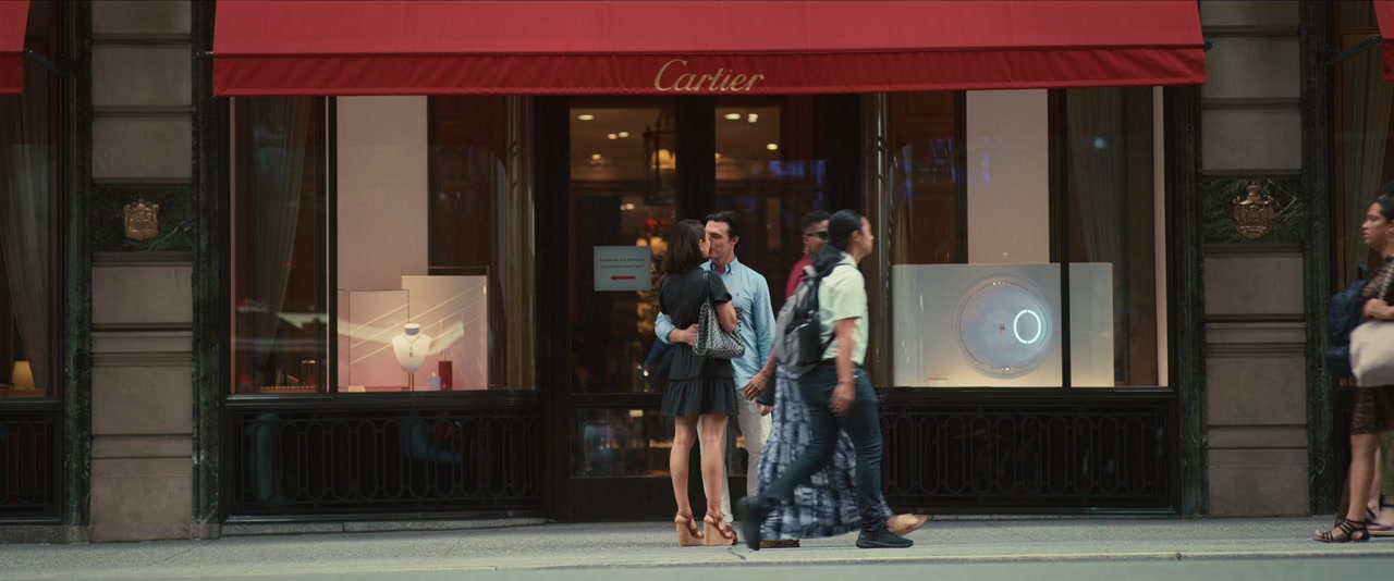 Luckiest Girl Alive screenshot 3