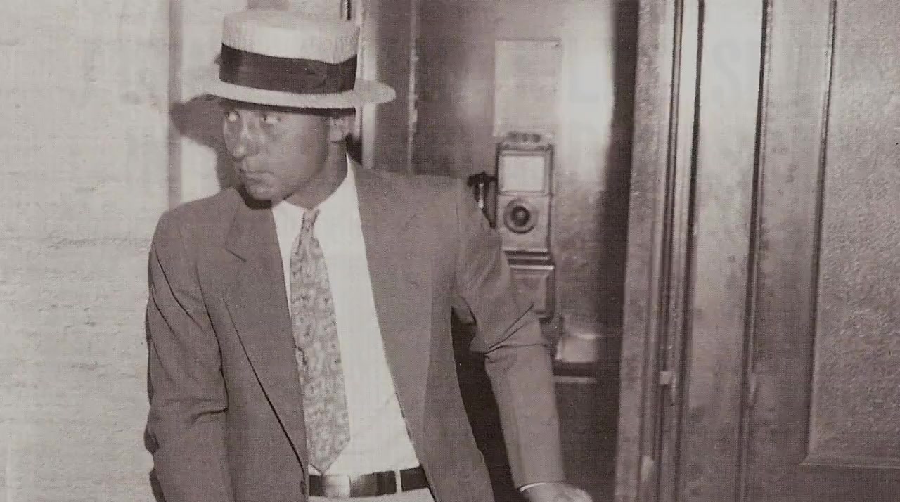 Momo: The Sam Giancana Story screenshot 1