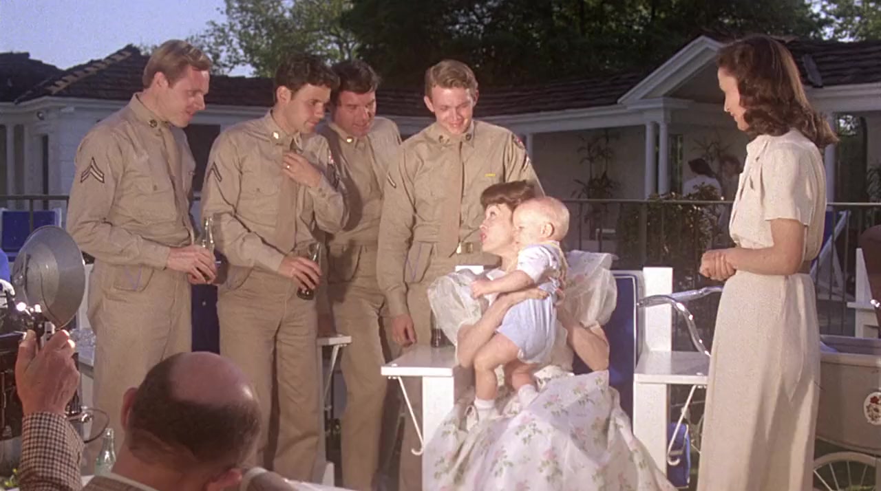 Mommie Dearest screenshot 1