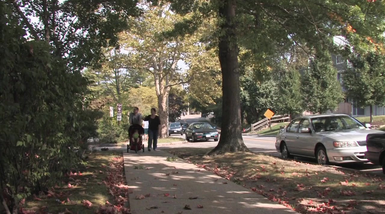 Mondays at Racine screenshot 1