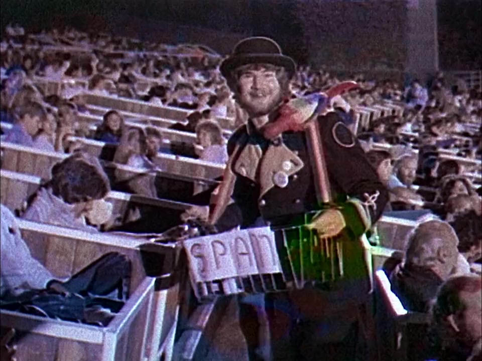 Monty Python Live at the Hollywood Bowl screenshot 2