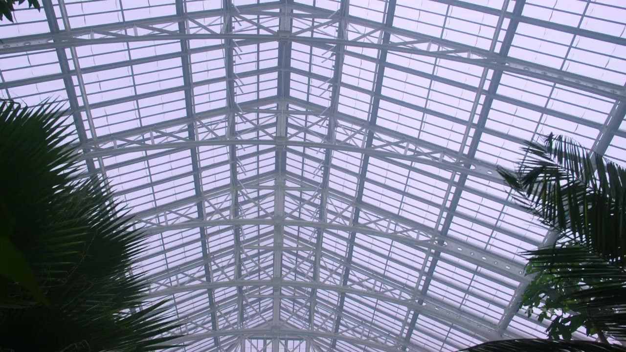 Monumental: Ellie Goulding at Kew Gardens screenshot 1