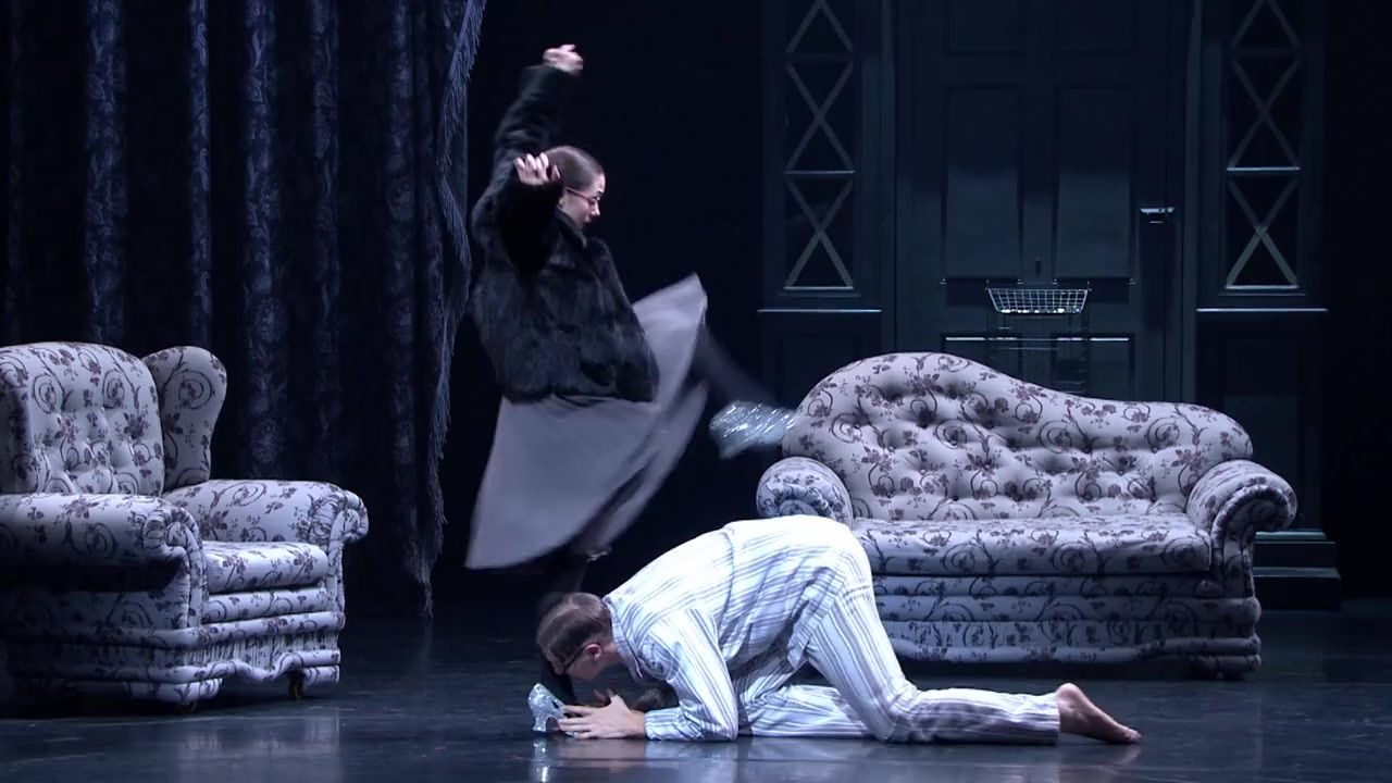 Matthew Bourne's Cinderella screenshot 2