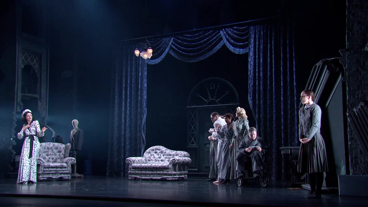 Matthew Bourne's Cinderella screenshot 3