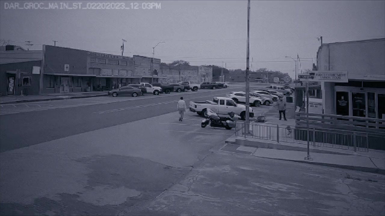 Man Finds Tape screenshot 1