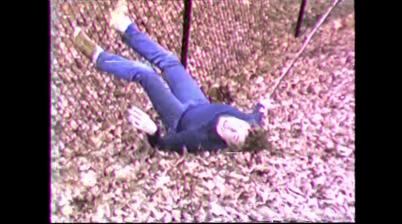 Man in Camo screenshot 1