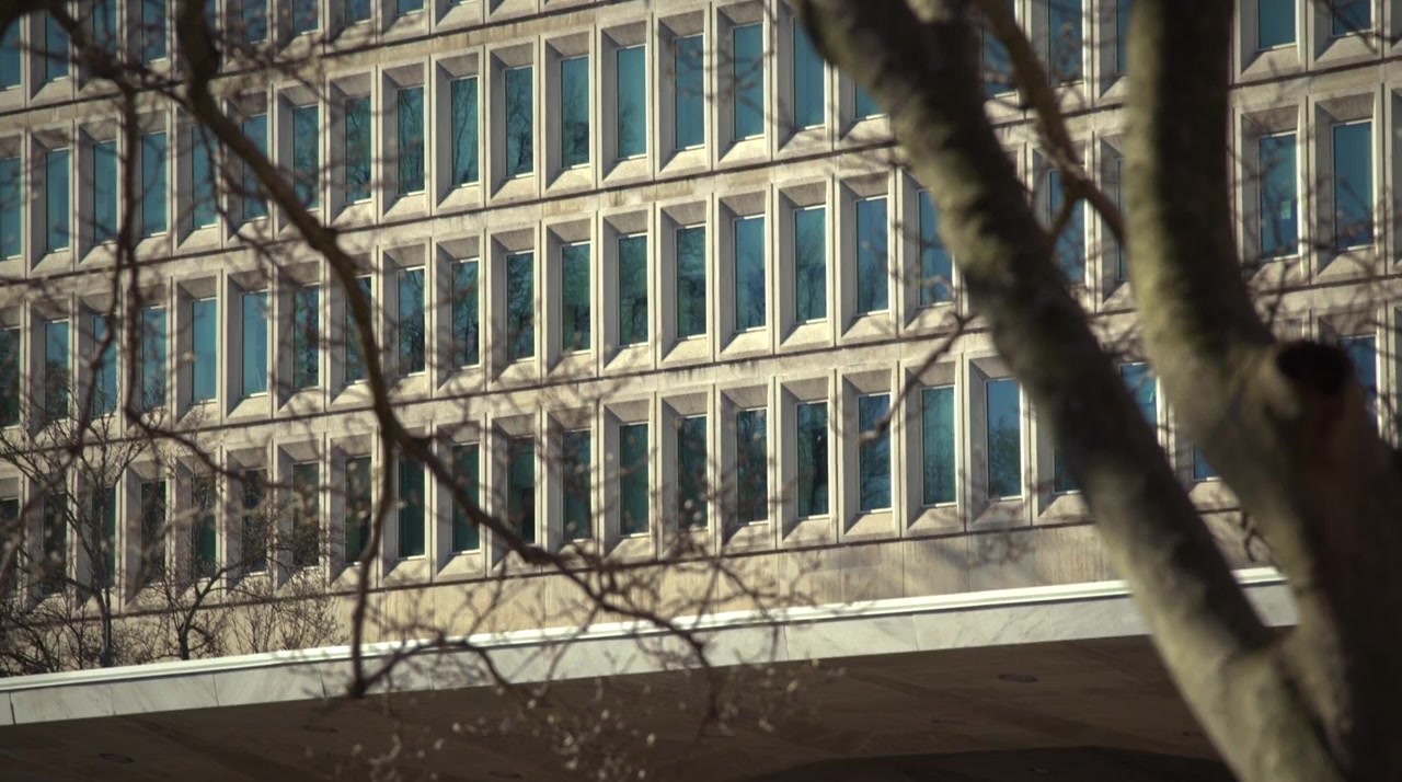 Manhunt: The Inside Story of the Hunt for Bin Laden screenshot 2