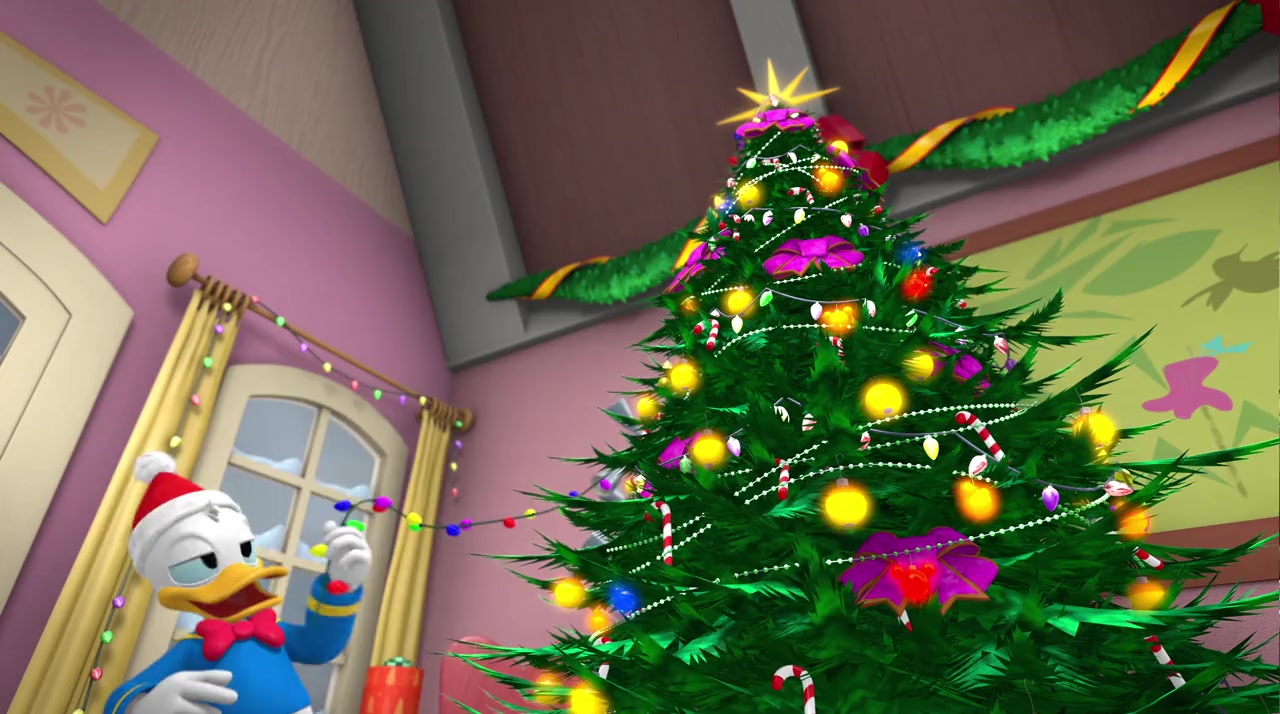 Mickey and Minnie Wish Upon a Christmas screenshot 1