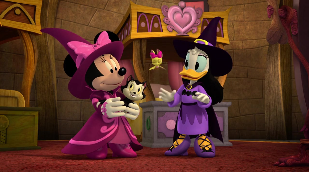 Mickey's Tale of Two Witches screenshot 1