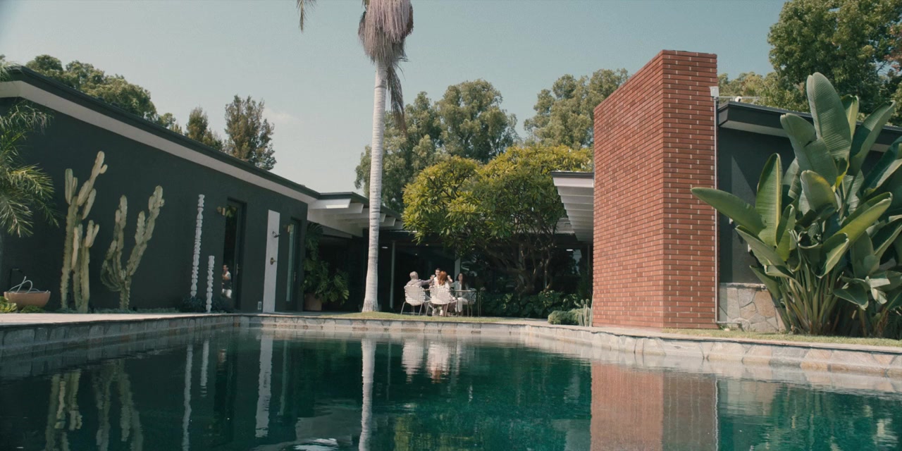 Mid-Century screenshot 1