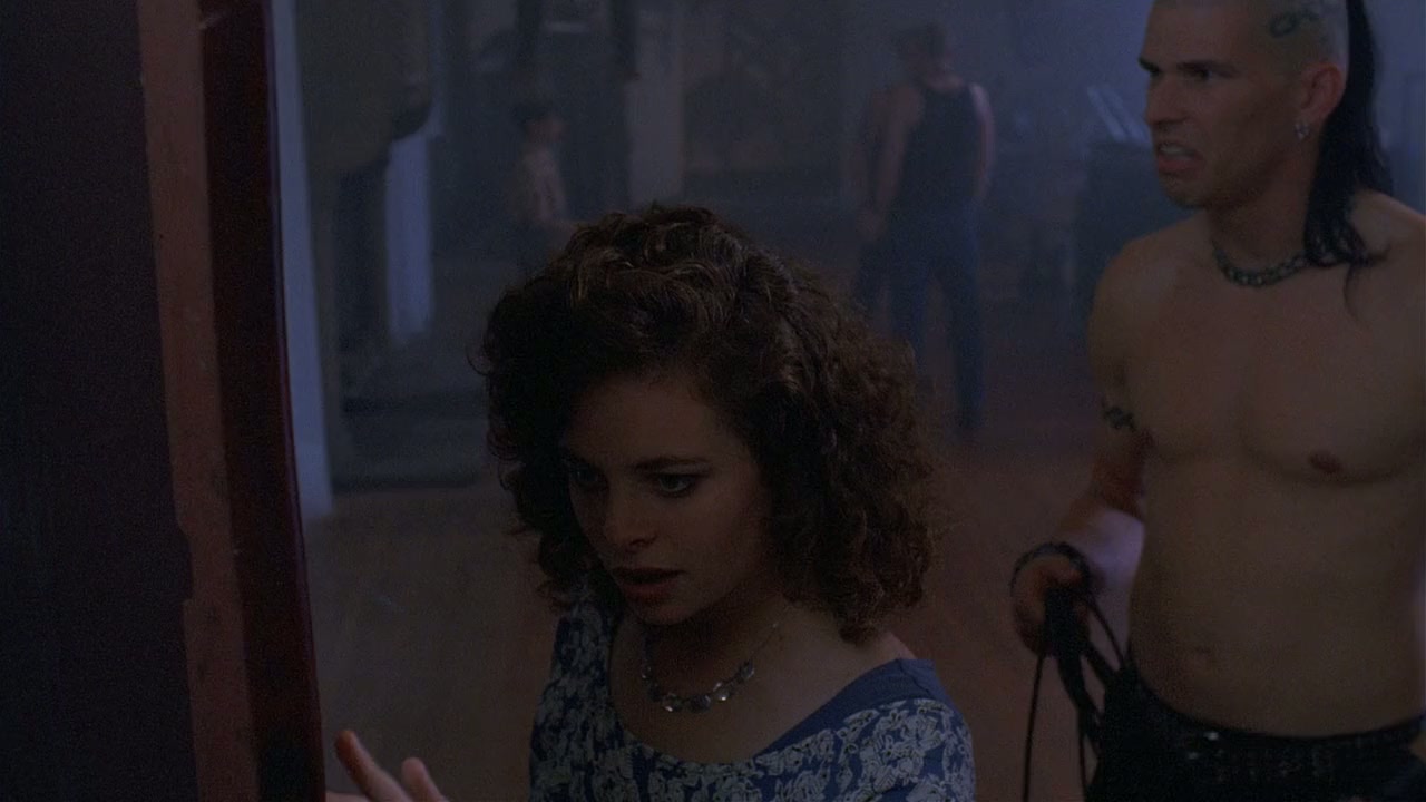 Mirror Mirror 2: Raven Dance screenshot 3