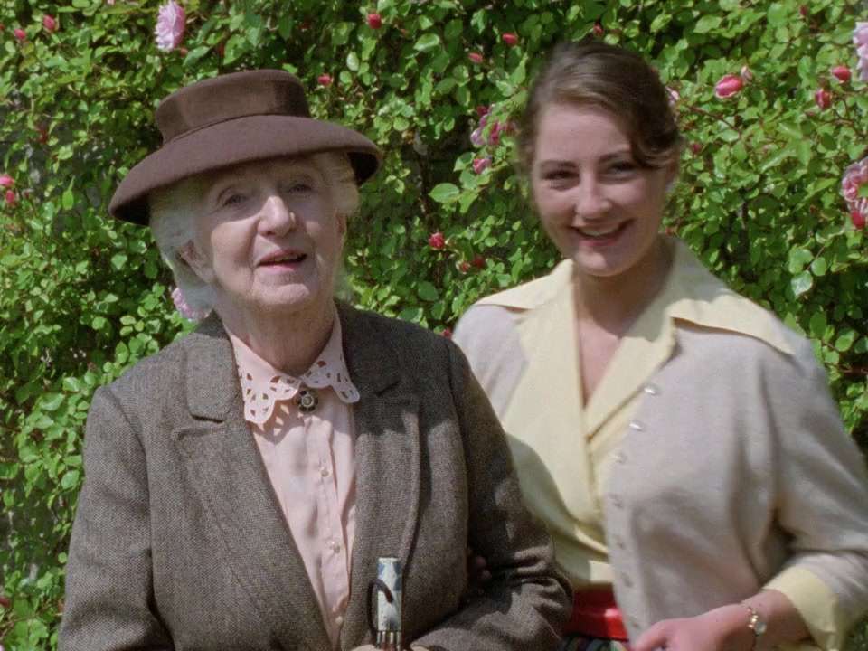 Miss Marple: They Do It with Mirrors screenshot 2