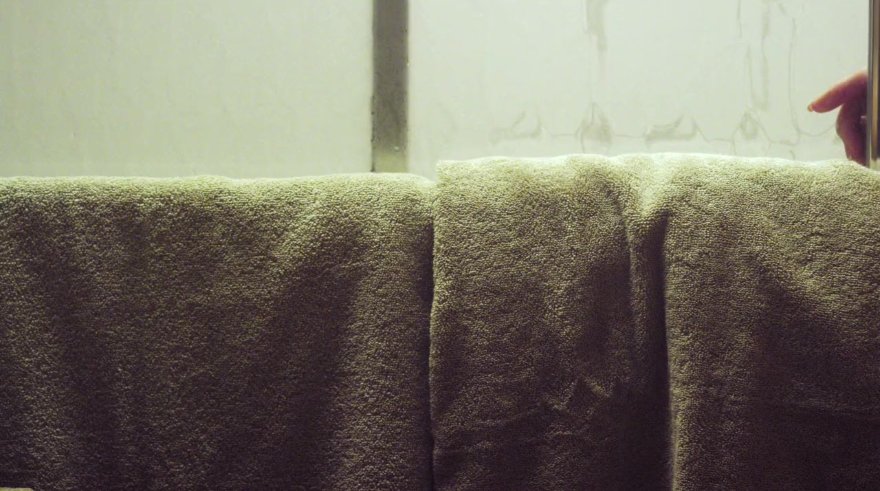 Mistrust screenshot 1