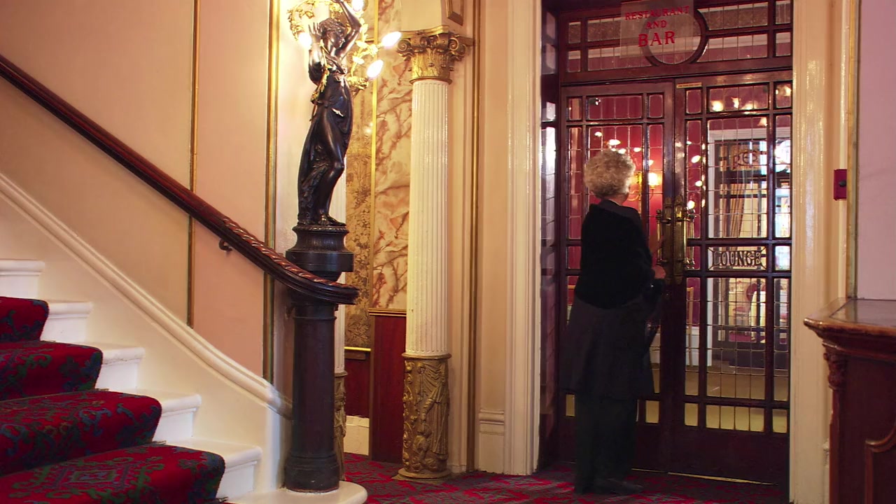 Mrs Palfrey at the Claremont screenshot 2