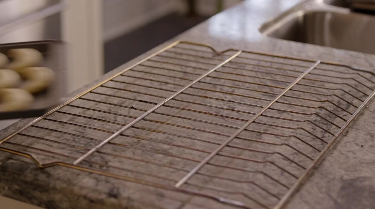 Murder, She Baked: A Chocolate Chip Cookie Mystery screenshot 2