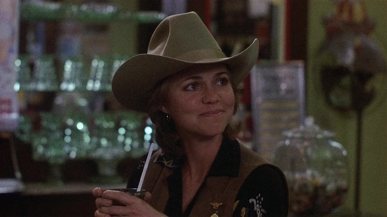 Murphy's Romance screenshot 2