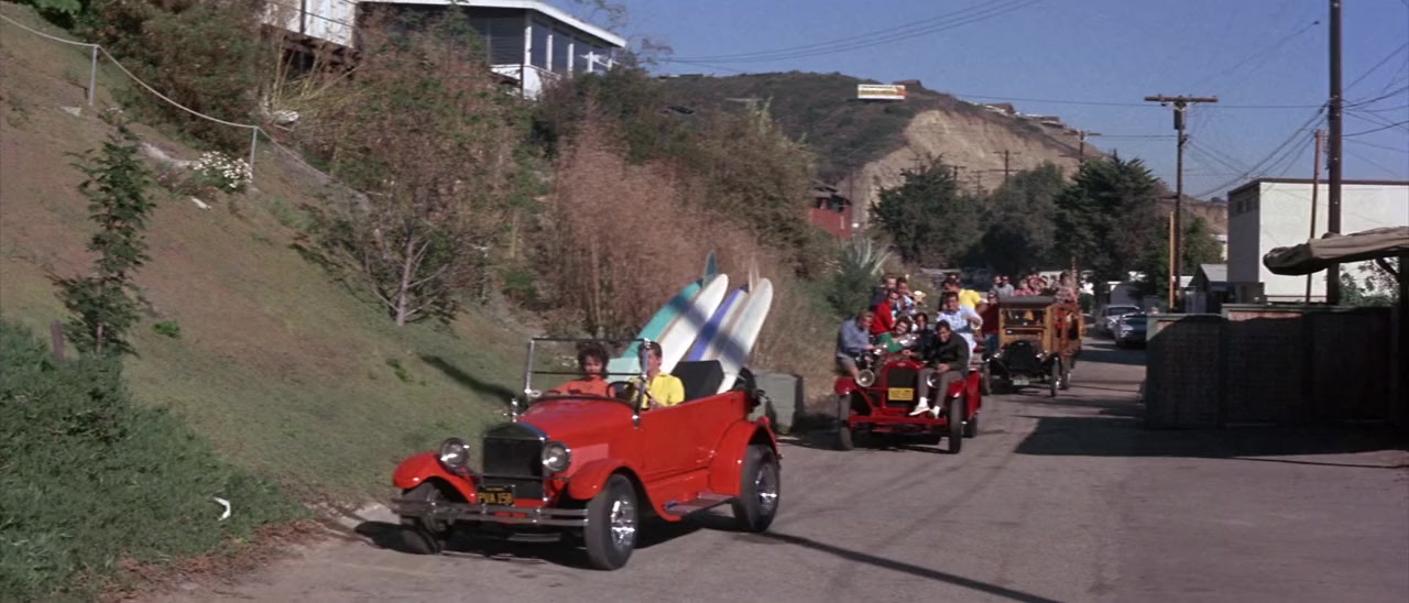 Muscle Beach Party screenshot 1