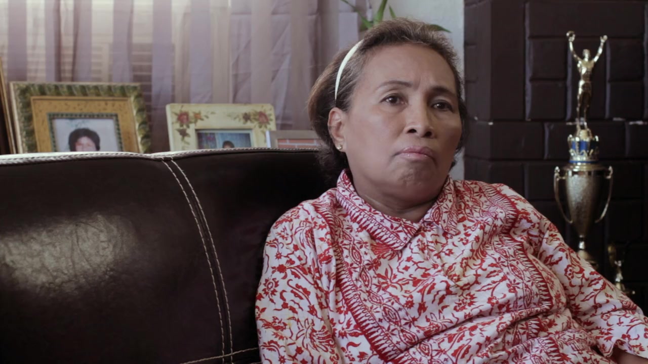 My Revolutionary Mother screenshot 2