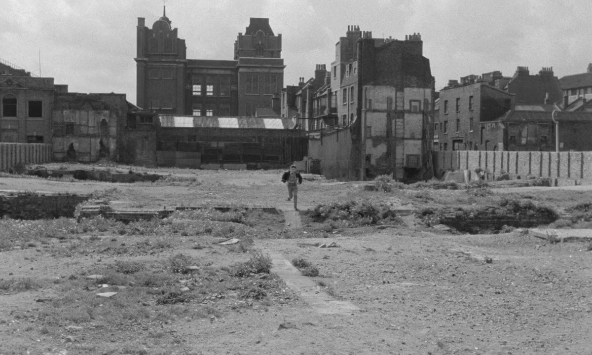 No Trees in the Street screenshot 1