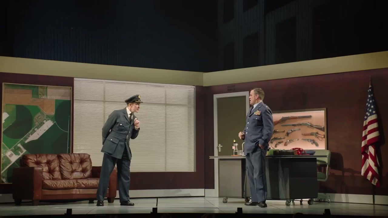 National Theatre Live: Dr. Strangelove screenshot 3