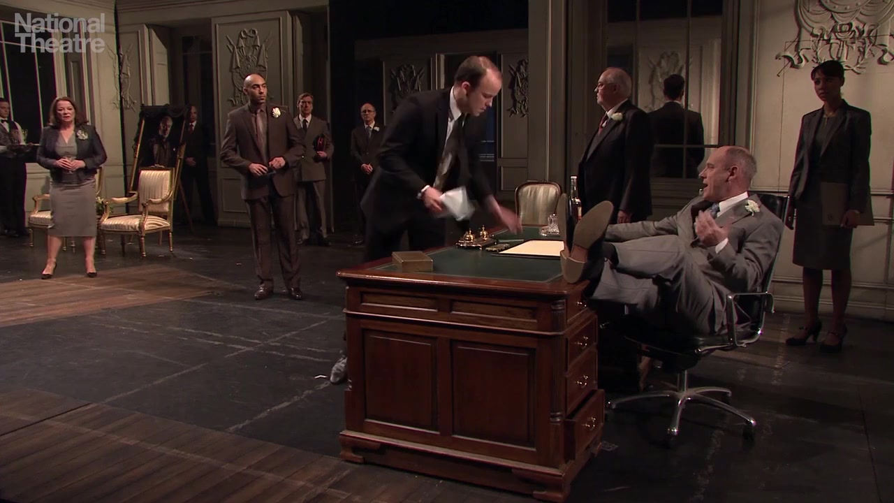 National Theatre Live: Hamlet screenshot 2