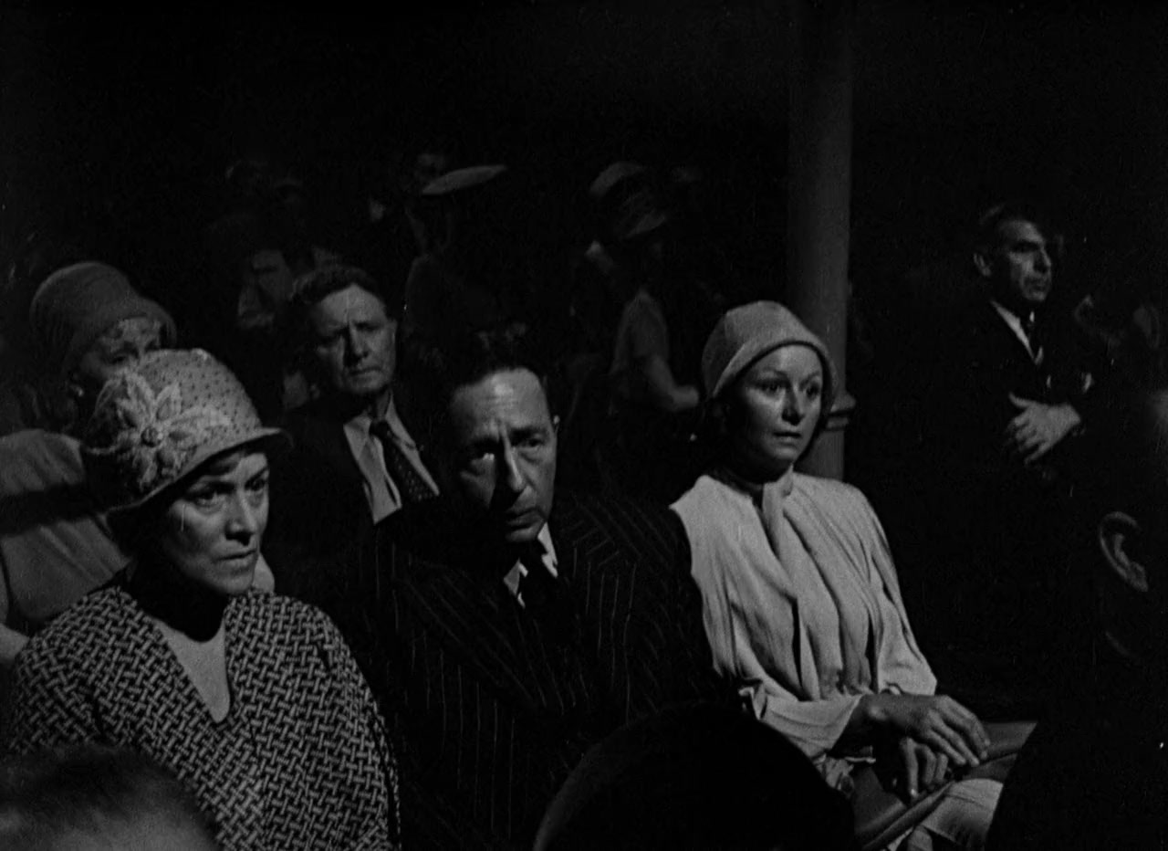 Night Has a Thousand Eyes screenshot 2