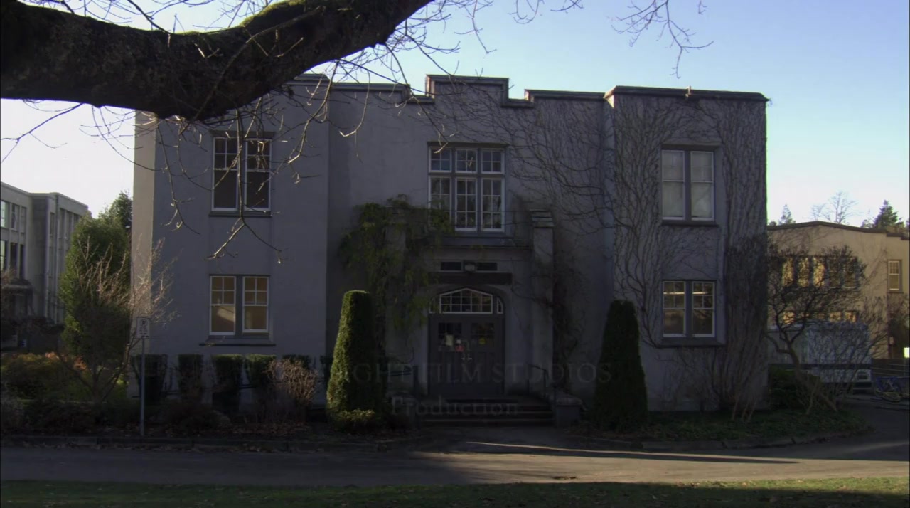 Nightmare at the End of the Hall screenshot 1