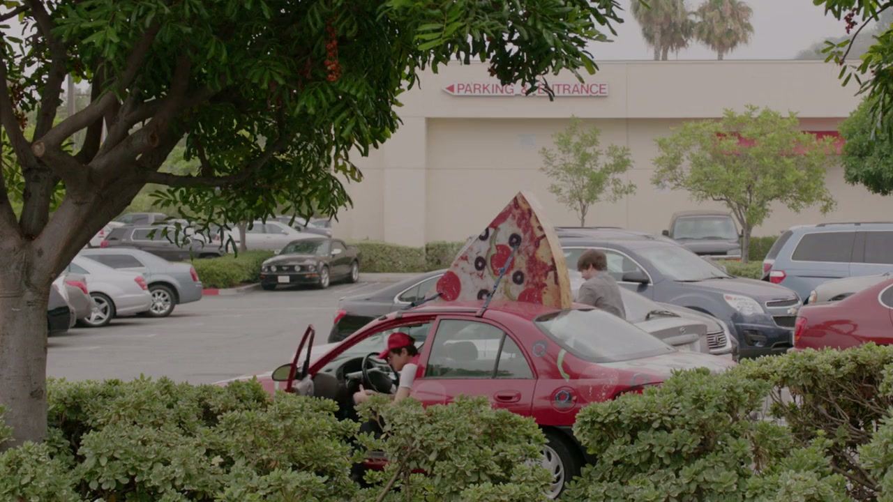 Smosh: The Movie screenshot 1