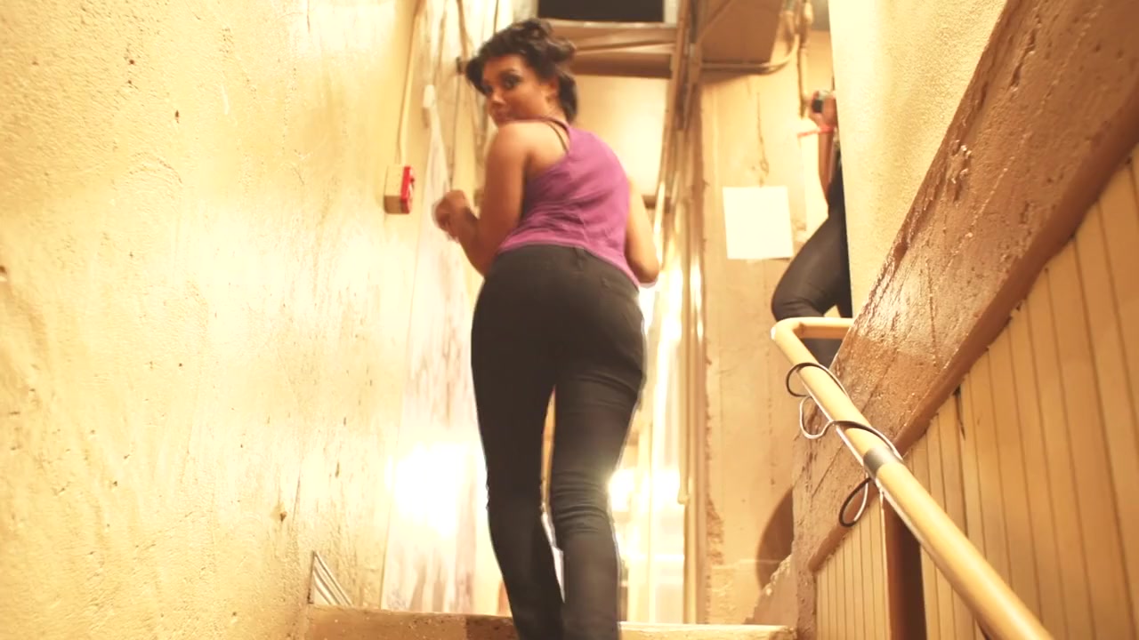 Snoop Dogg Presents: The Bad Girls of Comedy screenshot 3