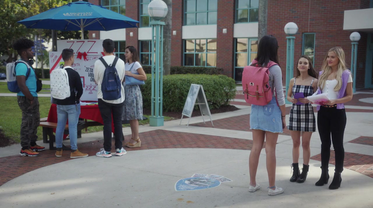 Sorority Sisters screenshot 2