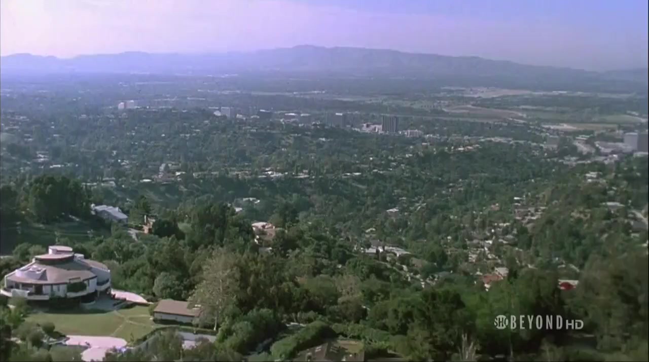 Safe House screenshot 1