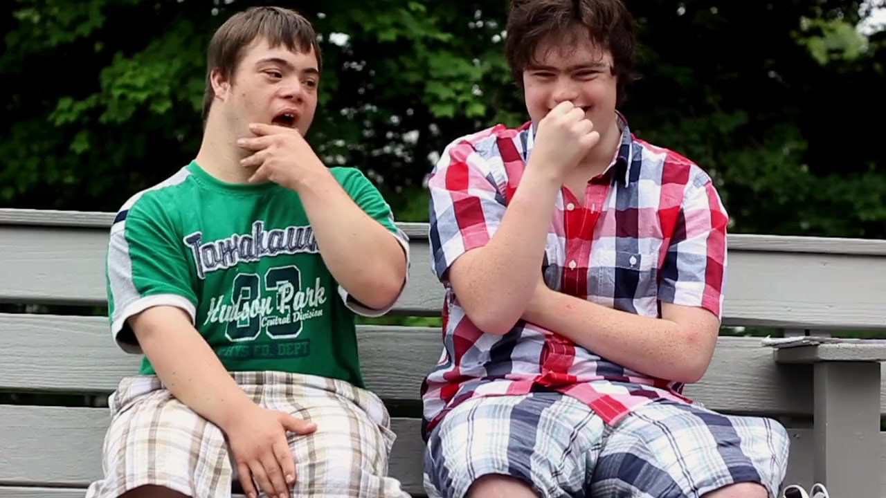 Sam & Mattie Make a Zombie Movie screenshot 3