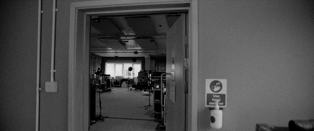Sam Smith Live at Abbey Road Studios screenshot 2