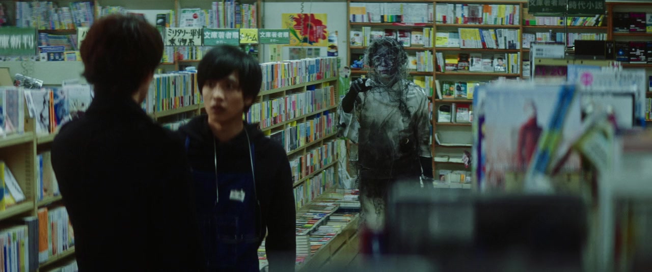 Sankaku mado no sotogawa wa yoru screenshot 2