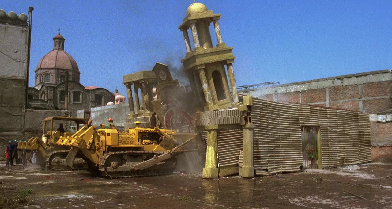 Santa Sangre screenshot 1