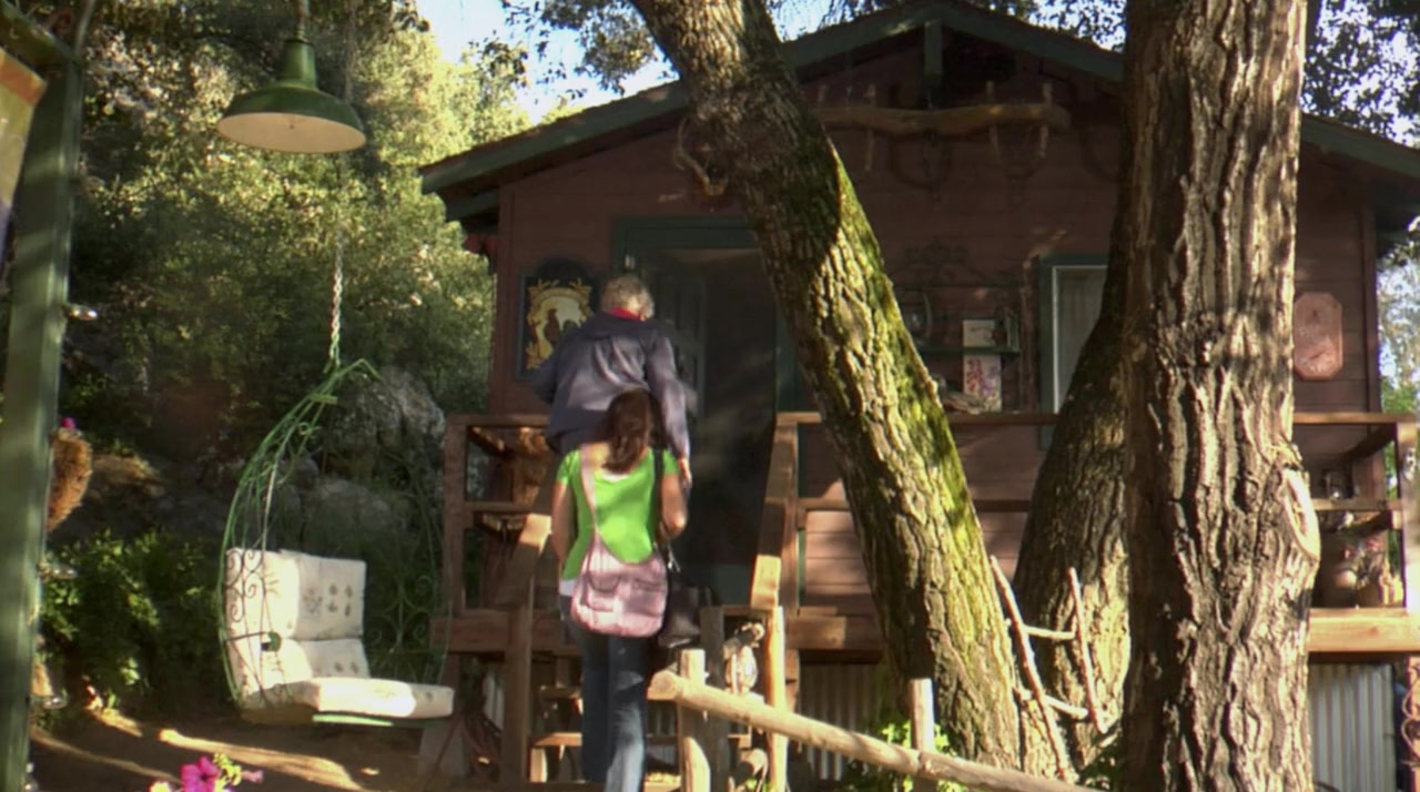 Sarah Landon and the Paranormal Hour screenshot 1