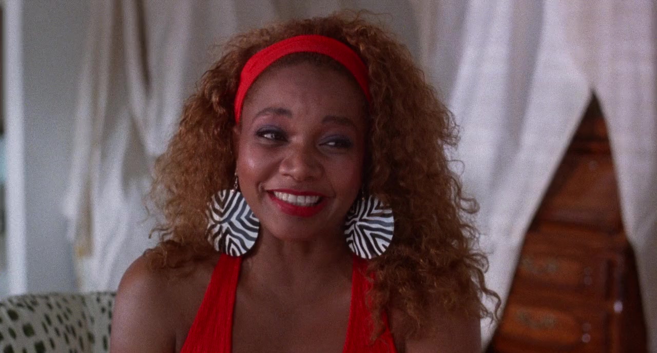 Scenes from the Class Struggle in Beverly Hills screenshot 3