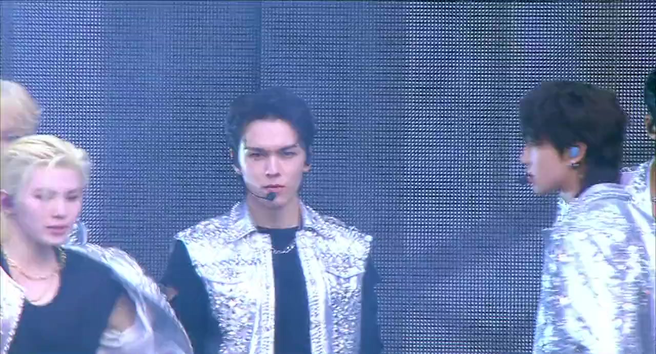 Seventeen Tour 'Follow' Again to Cinemas screenshot 2