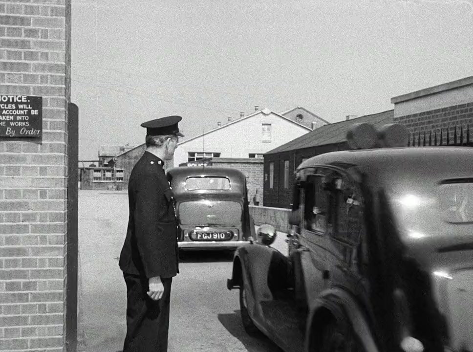 Seven Days to Noon screenshot 3