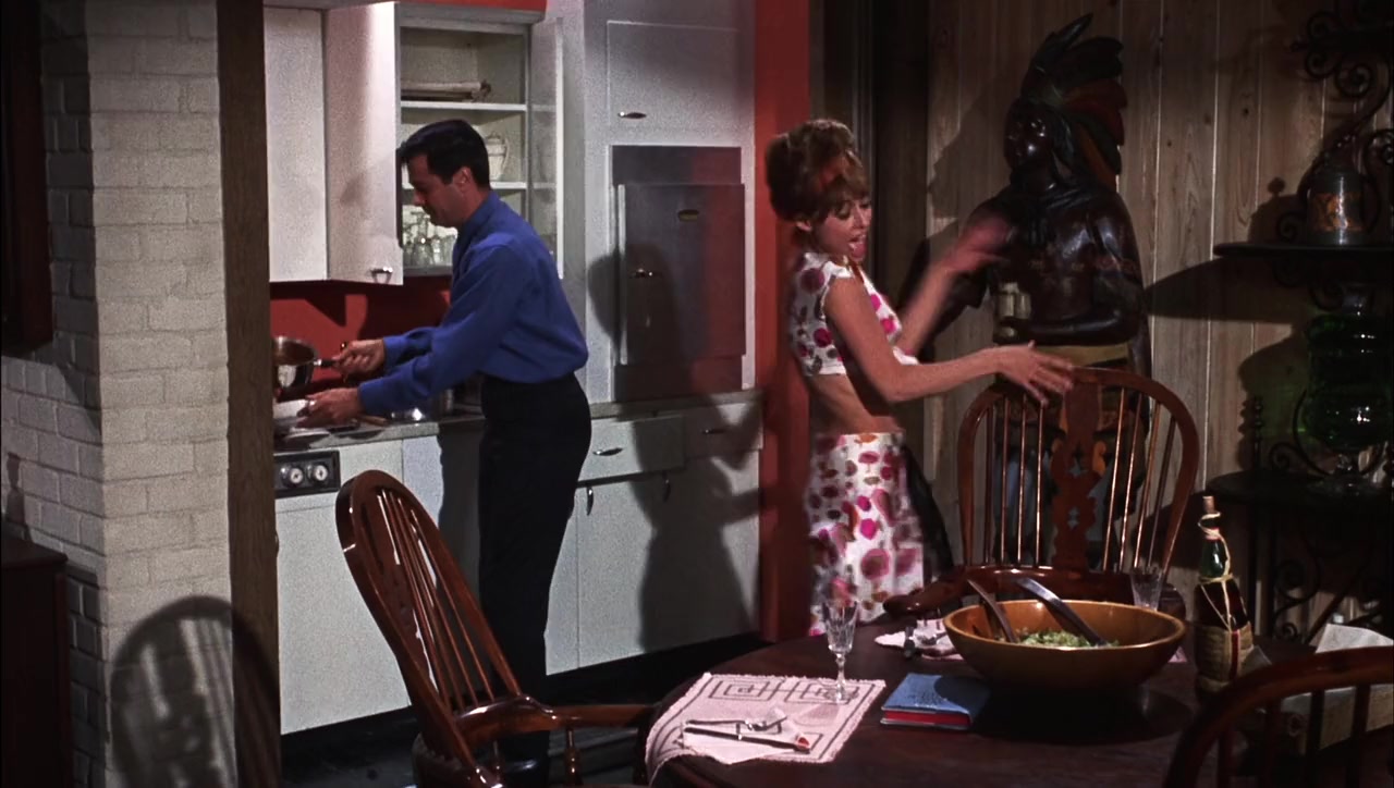 Sex and the Single Girl screenshot 1