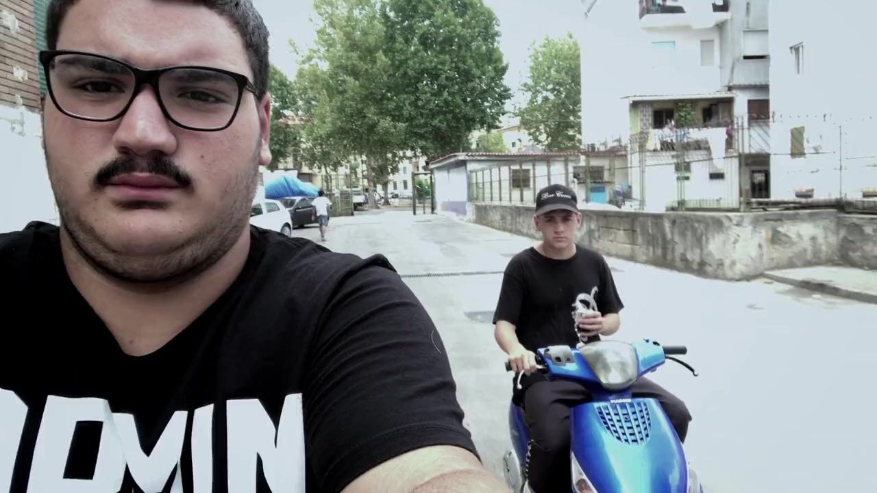 Selfie screenshot 3