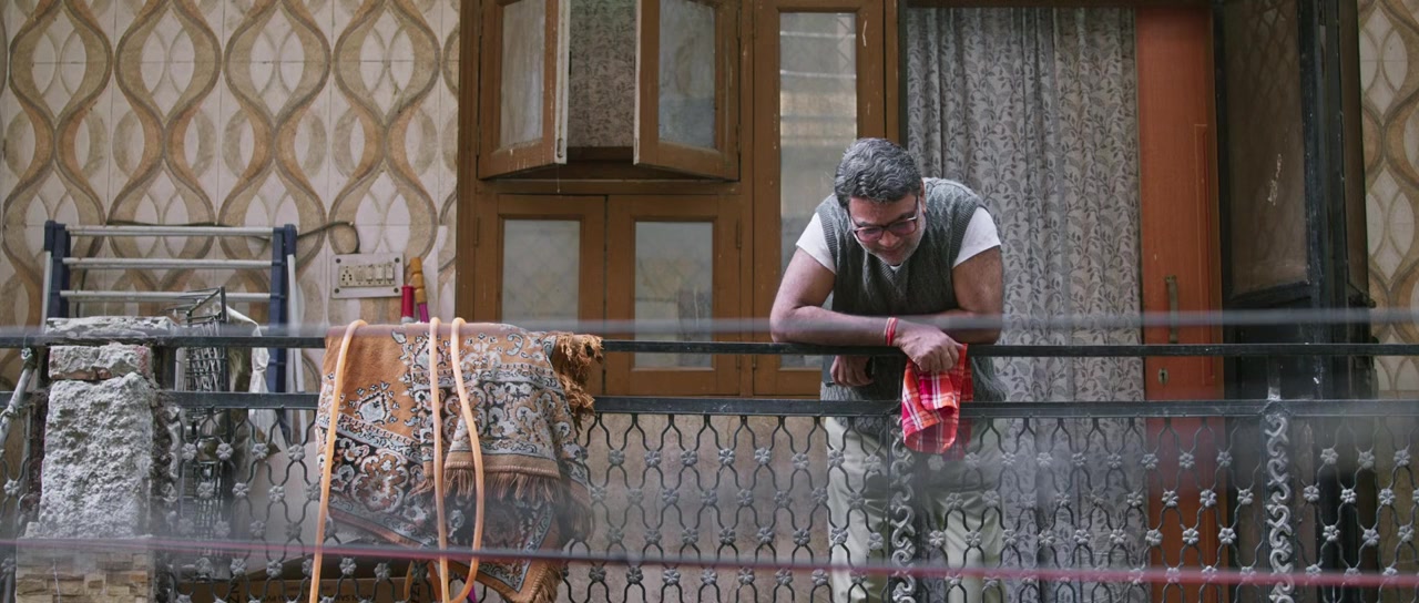 Sharmaji Namkeen screenshot 1